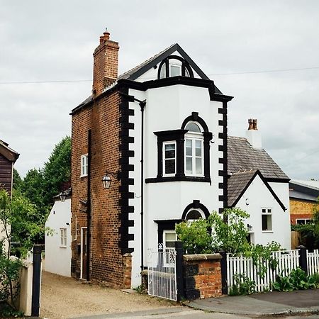 Langs Hall Leyland Zewnętrze zdjęcie